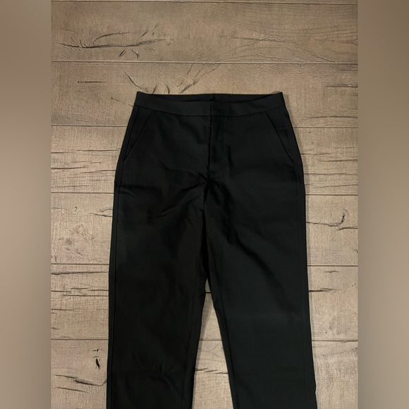Lululemon City Pant - Picture 5 of 5